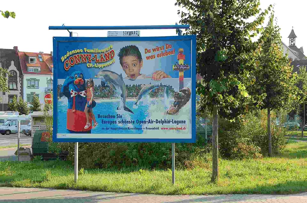 Beispiel einer beleuchteten Großfläche in Konstanz Beispiel einer beleuchteten Großfläche in Konstanz